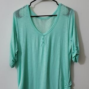 Woman's shirt